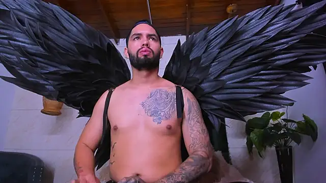 matteosantos online show from February 10, 2025, 12:08 pm