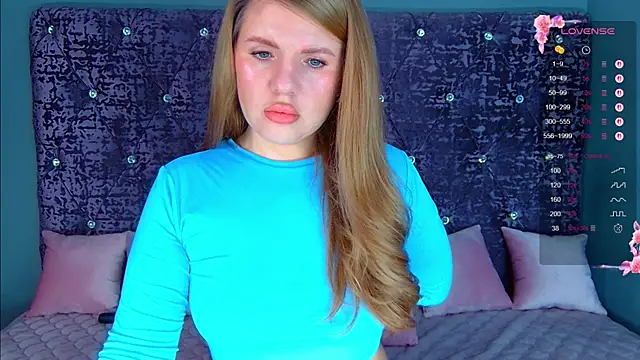 NoraBigAss online show from March 3, 2026, 1:01 am