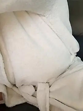 LoGaNfree88 online show from March 15, 2026, 1:11 am