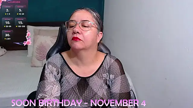 scaelettdubois online show from October 25, 2025, 11:43 pm
