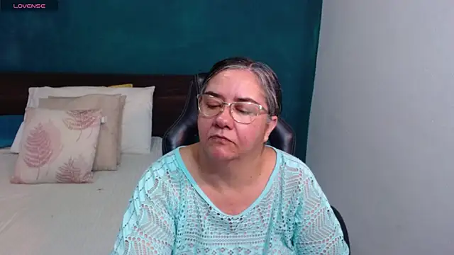 Snapshot of scaelettdubois chatting on February 13, 2026, 3:13 am scaelettdubois online show from February 13, 2026, 3:13 am