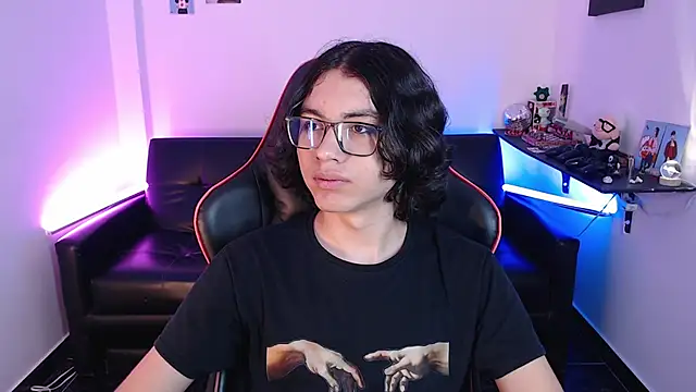 Snapshot of malik_harrison__ chatting on January 27, 2025, 2:02 pm malik harrison online show from January 27, 2025, 2:02 pm