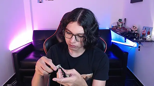 Snapshot of malik_harrison__ chatting on January 27, 2025, 5:04 pm malik harrison online show from January 27, 2025, 5:04 pm