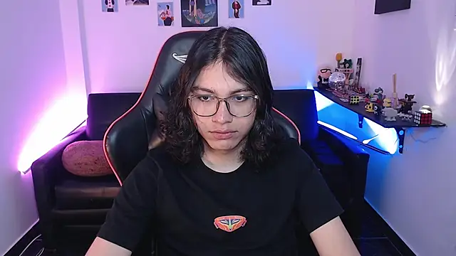 Snapshot of malik_harrison__ chatting on October 17, 2025, 2:52 pm malik harrison online show from October 17, 2025, 2:52 pm