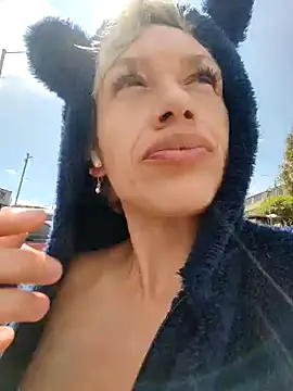 Snapshot of sexymarilyncolombia chatting on February 5, 2025, 4:14 pm sexymarilyncolombia online show from February 5, 2025, 4:14 pm