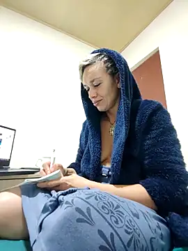 Snapshot of sexymarilyncolombia chatting on March 16, 2025, 4:30 am sexymarilyncolombia online show from March 16, 2025, 4:30 am