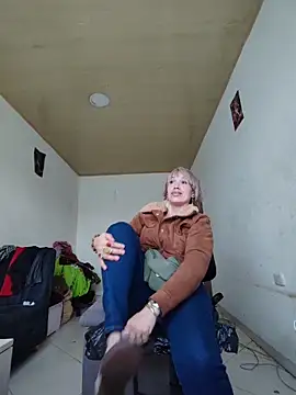 sexymarilyncolombia online show from April 5, 2026, 2:25 pm