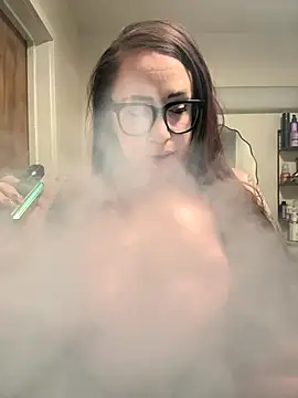 Snapshot of Cumming_atme chatting on November 29, 2025, 11:19 pm Cumming atme online show from November 29, 2025, 11:19 pm