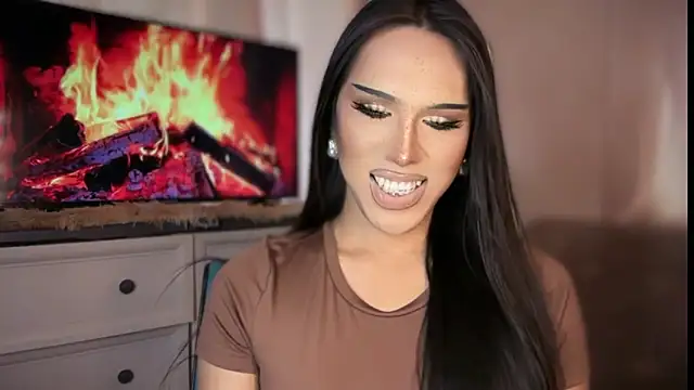 Ts glamxxxx online show from March 27, 2026, 2:39 am