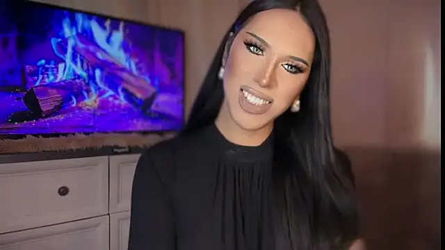 Ts glamxxxx online show from March 29, 2026, 3:06 am