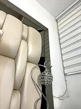 ALISSON FOXXX1 online show from October 23, 2025, 8:51 pm