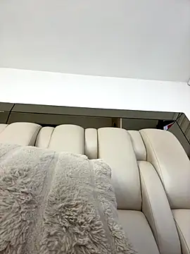 ALISSON FOXXX1 online show from November 8, 2025, 4:51 pm