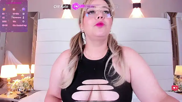 Snapshot of Charlotte93_ chatting on March 22, 2025, 3:20 pm Charlotte93 online show from March 22, 2025, 3:20 pm