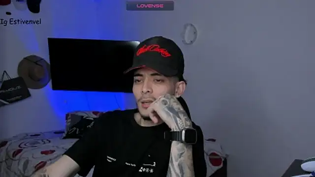 steve latin online show from November 6, 2025, 5:03 pm