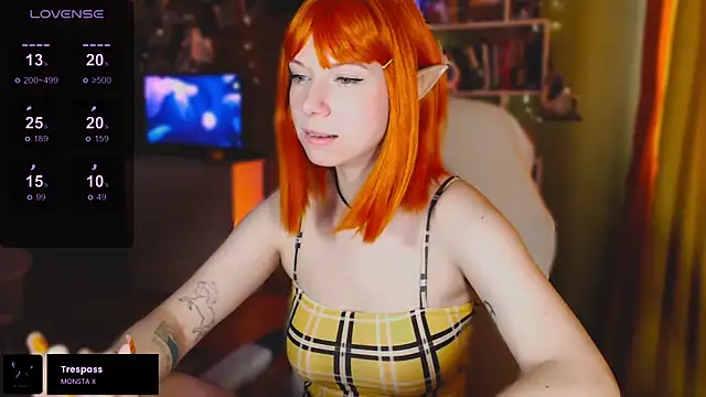 Snapshot of freya_sunny chatting on September 13, 2025, 4:23 am freya sunny online show from September 13, 2025, 4:23 am