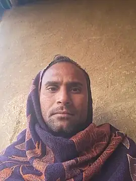 Snapshot of Maneeshpoppy chatting on November 12, 2025, 1:50 am Maneeshpoppy online show from November 12, 2025, 1:50 am