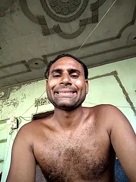 Snapshot of Maneeshpoppy chatting on May 5, 2026, 3:03 am Maneeshpoppy online show from May 5, 2026, 3:03 am