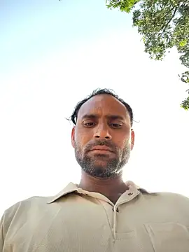 Snapshot of Maneeshpoppy chatting on May 28, 2026, 1:58 am Maneeshpoppy online show from May 28, 2026, 1:58 am