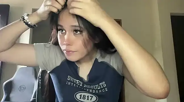 Snapshot of MeganTheRarest chatting on February 22, 2025, 7:56 am MeganTheRarest online show from February 22, 2025, 7:56 am