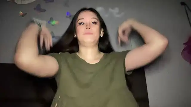 Snapshot of MeganTheRarest chatting on September 21, 2025, 5:09 am MeganTheRarest online show from September 21, 2025, 5:09 am