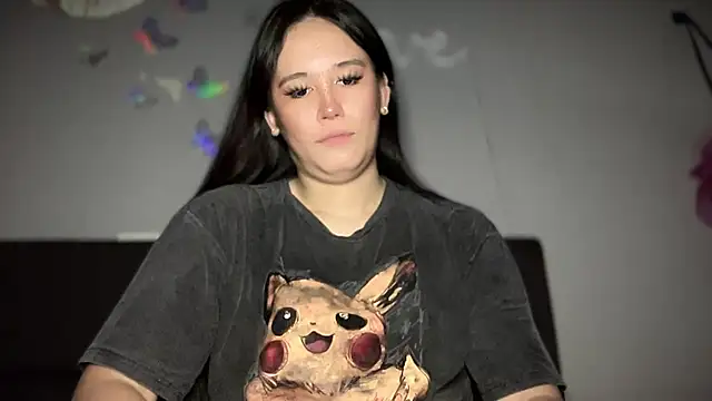 Snapshot of MeganTheRarest chatting on September 23, 2025, 5:32 am MeganTheRarest online show from September 23, 2025, 5:32 am