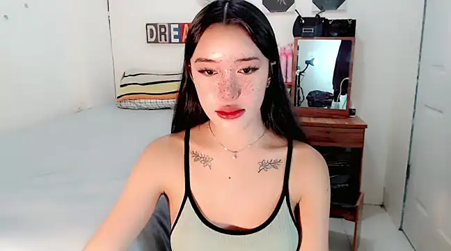 wiggle nibble online show from January 13, 2025, 1:39 pm