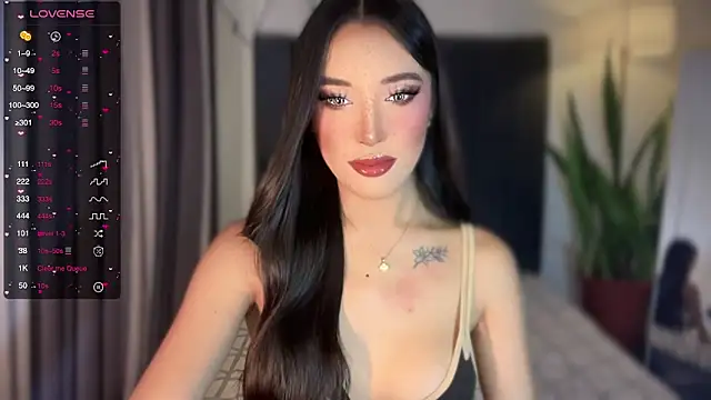 wiggle nibble online show from October 1, 2025, 1:17 pm