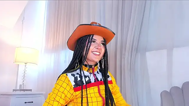 Emma Torres   online show from March 23, 2026, 12:20 pm