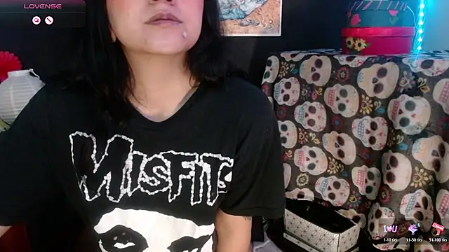 AbsentaVert online show from November 26, 2025, 12:17 pm