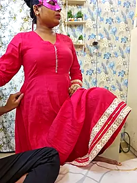 Queen Anushka69 online show from February 13, 2025, 6:48 pm