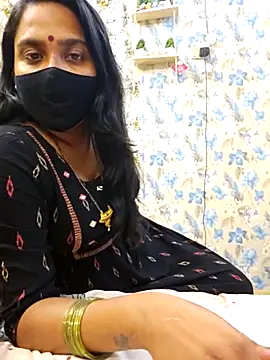 Queen Anushka69 online show from February 16, 2025, 6:43 pm