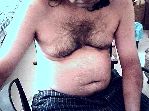 aksxi1 online show from November 9, 2025, 4:33 am