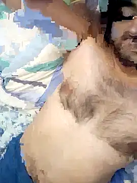 aksxi1 online show from November 18, 2025, 6:40 am