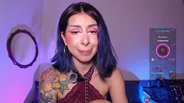 Cinamoonn online show from March 21, 2025, 1:02 am