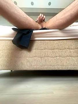 boyygirlls online show from November 3, 2025, 6:03 am