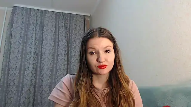 Snapshot of SecretWithJessie chatting on December 18, 2024, 5:10 pm SecretWithJessie online show from December 18, 2024, 5:10 pm