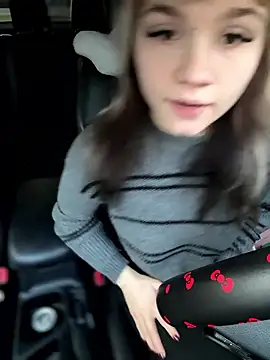 Snapshot of Cutiepiespanks chatting on January 12, 2026, 10:48 pm Cutiepiespanks online show from January 12, 2026, 10:48 pm