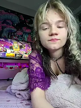 Snapshot of Cutiepiespanks chatting on February 3, 2026, 3:59 am Cutiepiespanks online show from February 3, 2026, 3:59 am