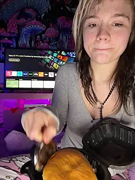 Snapshot of Cutiepiespanks chatting on February 7, 2026, 2:37 am Cutiepiespanks online show from February 7, 2026, 2:37 am