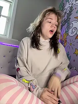 Snapshot of Cutiepiespanks chatting on February 11, 2026, 9:20 pm Cutiepiespanks online show from February 11, 2026, 9:20 pm