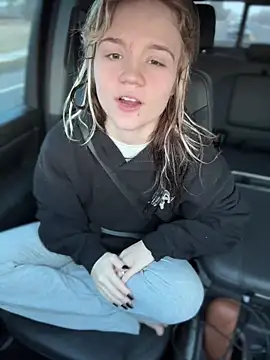 Snapshot of Cutiepiespanks chatting on February 17, 2026, 10:27 pm Cutiepiespanks online show from February 17, 2026, 10:27 pm