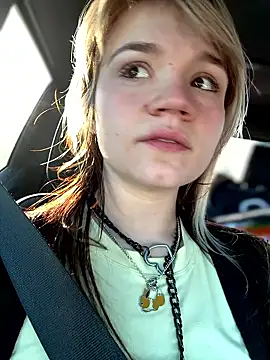 Snapshot of Cutiepiespanks chatting on February 28, 2026, 9:49 pm Cutiepiespanks online show from February 28, 2026, 9:49 pm