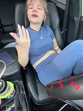 Snapshot of Cutiepiespanks chatting on March 2, 2026, 4:03 pm Cutiepiespanks online show from March 2, 2026, 4:03 pm