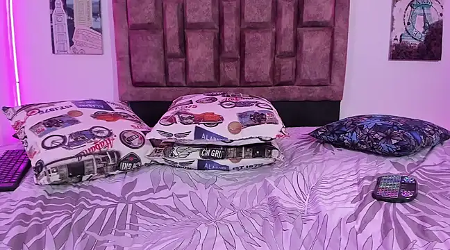 Snapshot of NaughtyAnaa chatting on January 11, 2025, 6:14 am NaughtyAnaa online show from January 11, 2025, 6:14 am