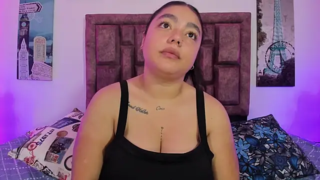 Snapshot of NaughtyAnaa chatting on September 16, 2025, 3:02 pm NaughtyAnaa online show from September 16, 2025, 3:02 pm