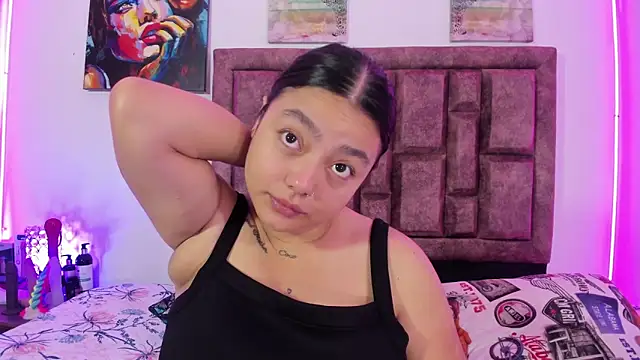 Snapshot of NaughtyAnaa chatting on September 23, 2025, 2:53 pm NaughtyAnaa online show from September 23, 2025, 2:53 pm