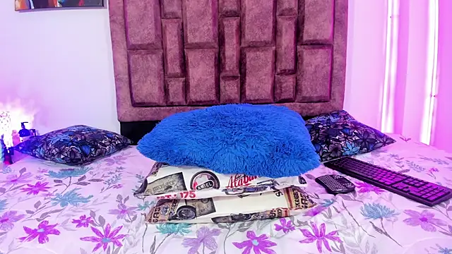 Snapshot of NaughtyAnaa chatting on October 11, 2025, 4:16 pm NaughtyAnaa online show from October 11, 2025, 4:16 pm