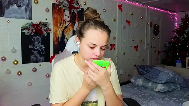 Misss Vikk online show from January 7, 2026, 2:14 am