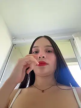 MiaJacksonn online show from May 24, 2026, 3:28 pm