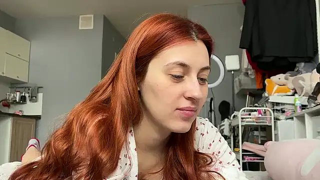 Snapshot of Uniarten chatting on February 27, 2025, 7:12 am Uniarten online show from February 27, 2025, 7:12 am